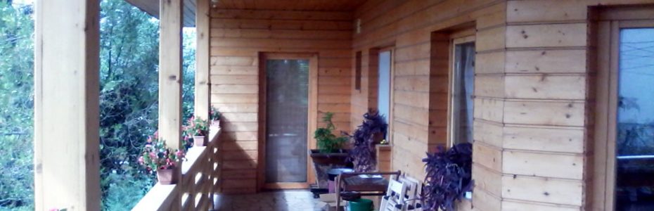 Könnyűszerkezetes ház külső lambéria burkolat